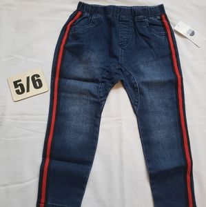 DotDotSmile Jeans with red stripe size 5/6 New